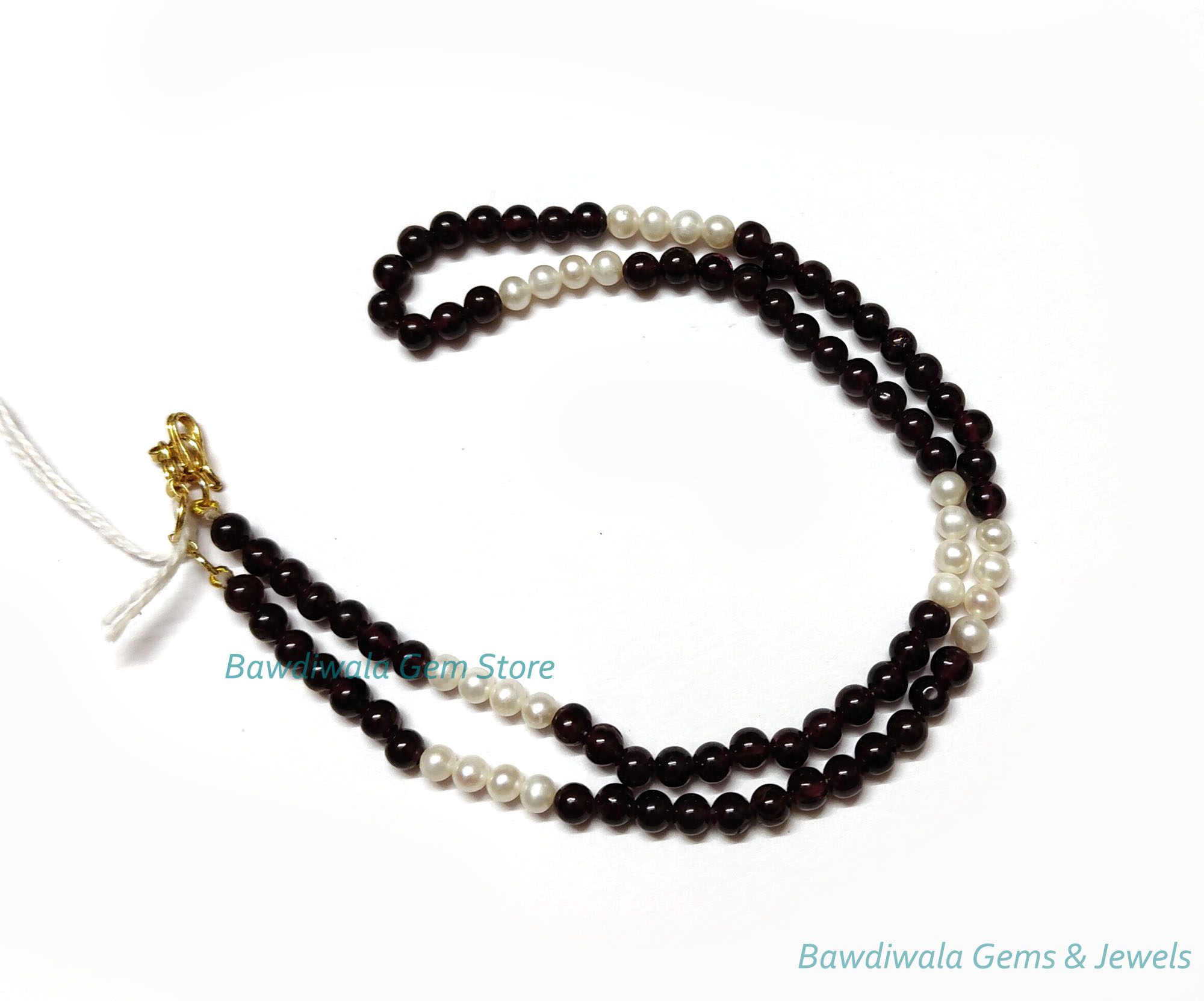 Garnet and pearl beads necklace made with natural garnet and pearl beads